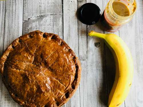 Galette des rois à la banane et au sésame, pâte feuilletée au chocolat