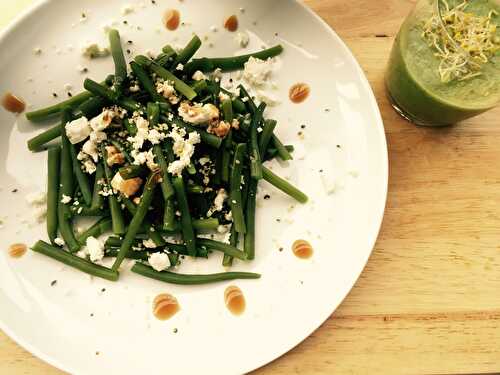 Gaspacho vert et salade de haricots, féta, vinaigrette au miel