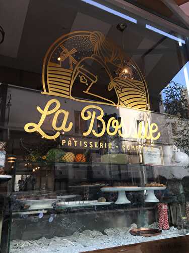 La Bossue, salon de thé / Pâtisserie-Comptoir