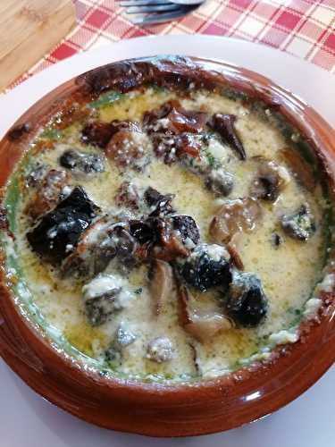 Cassolette d'escargots au chaource