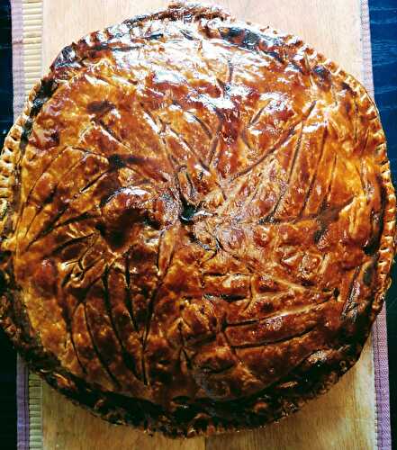 Galette des rois à la frangipane et pâtissière