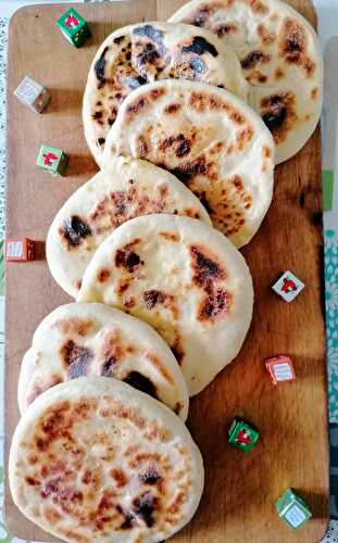 Naans au fromage apéricubes