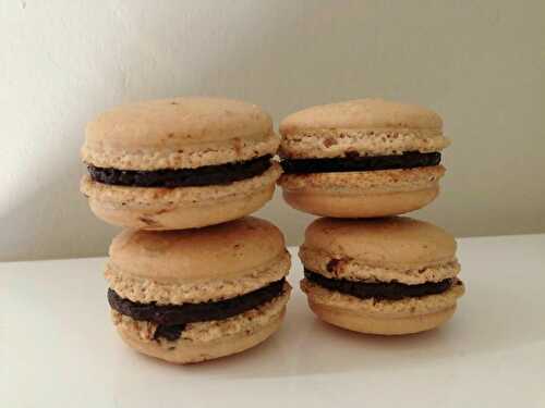 Macarons chocolat noir/noix de coco