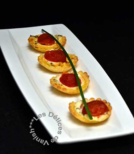 Mini tartelettes fromage frais et tomates cerises