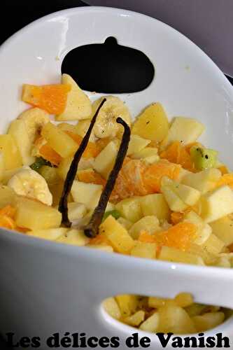 Salade de fruits frais parfumée à vanille