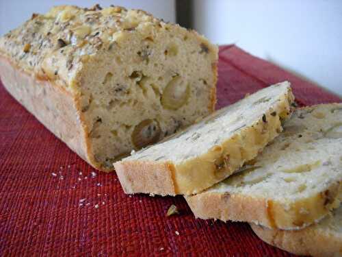 Cake aux olives … et au tournesol !