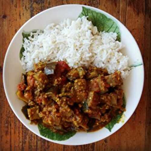 Curry d’aubergines au lait de coco