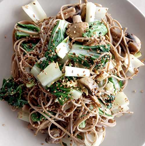 Pota (bok choy) et champignons au sésame (vegan)