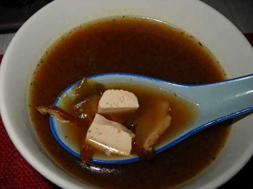 Soupe au miso et au tofu – VégéCarib