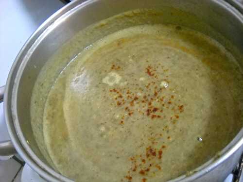 Soupe de lentilles à l’indienne (sambar dal)