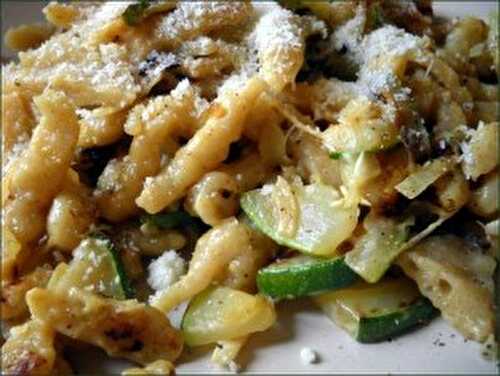 Spaetzles aux oignons et courgettes