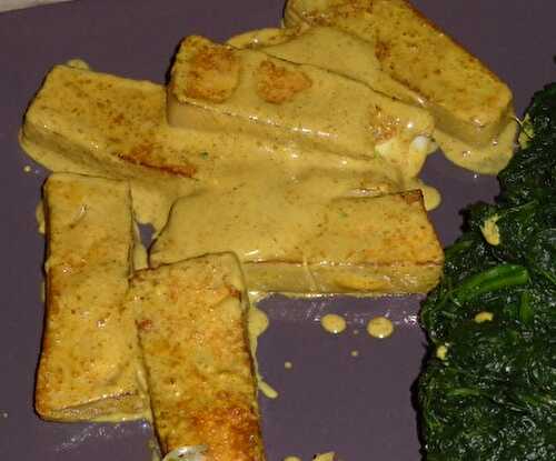 Tofu au curry (et à la crème), ma recette de tofu préférée.