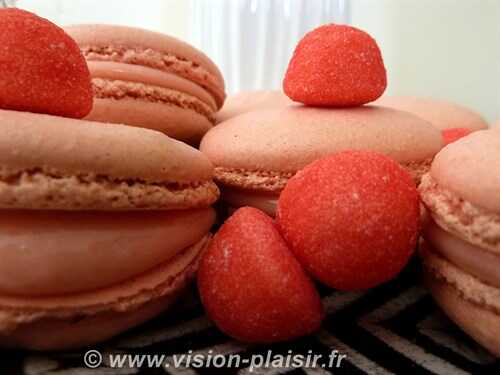 Les macarons à la fraise Tagada