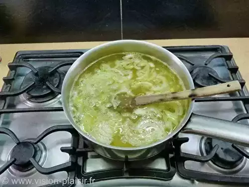 Soupe aux haricots blancs