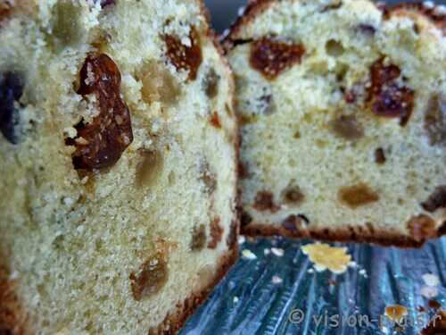 Recette d'une brioche aux raisins secs et baies