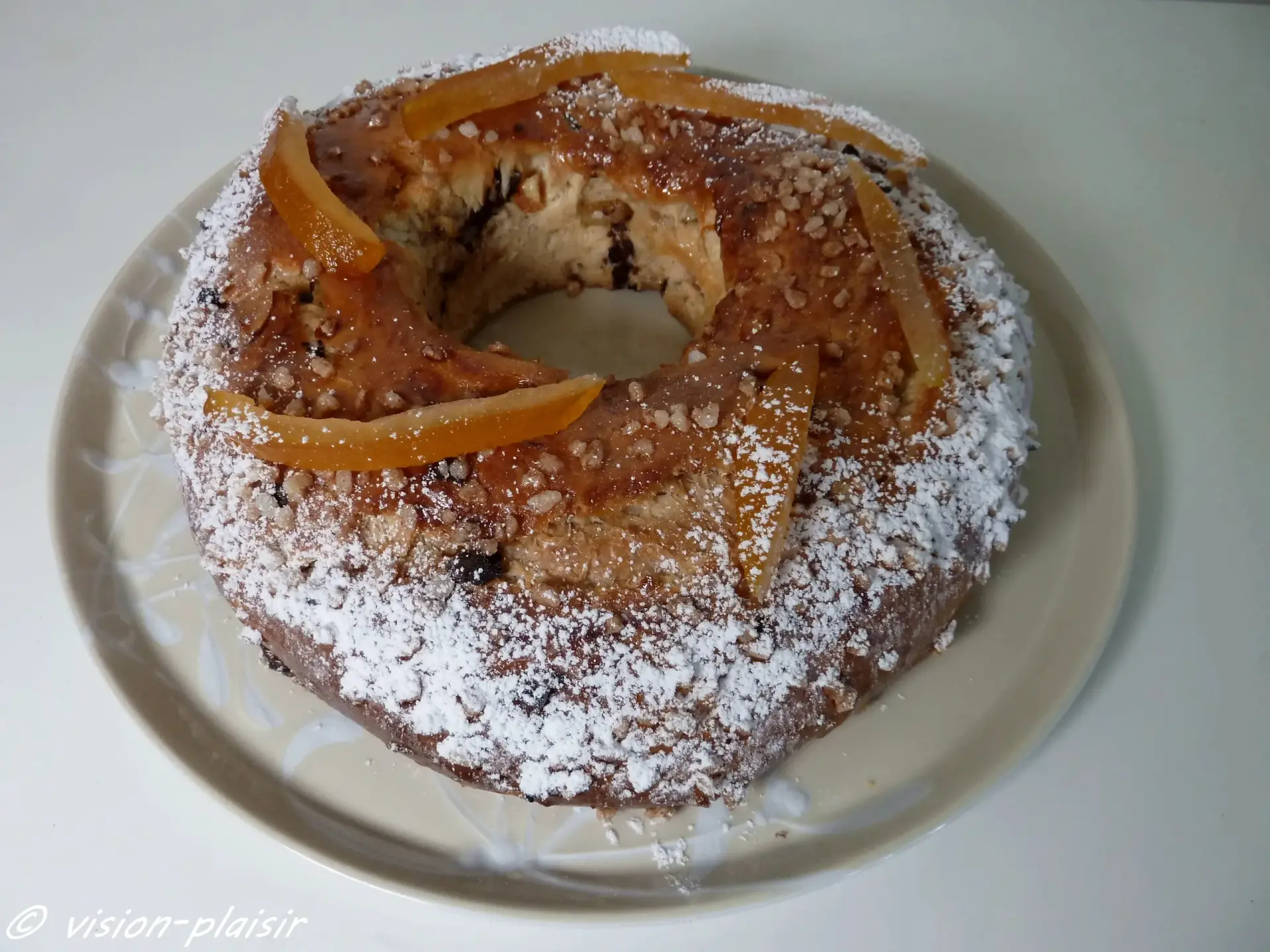 Galette des rois aux oranges confites et pépites de chocolat