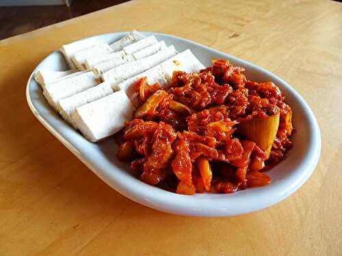 Porc sauté au kimchi et Tofu