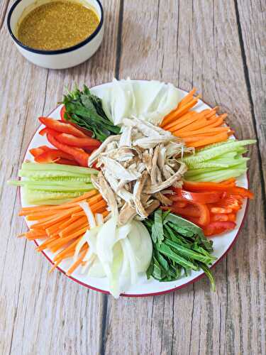 Gyeoja Naengchae - Salade composée à la sauce moutarde coréenne