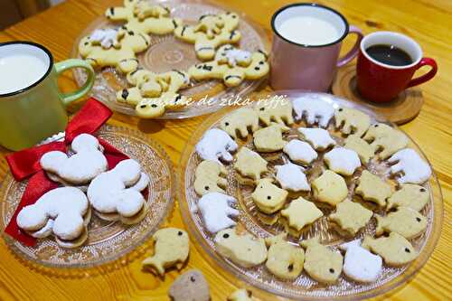 BISCUITS SABLÉS PERSONNAGES AU ZESTE D'ORANGE ET CHOCOLAT POUR IZA