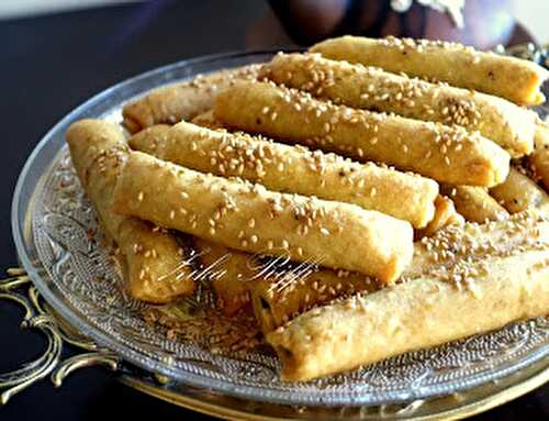 CIGARES AU MIEL - DATTES ( GHARS ) ET AMANDES A MA FAÇON 