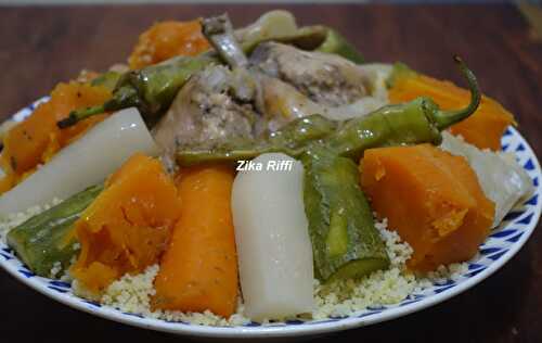 COUSCOUS AUX LEGUMES D'AUTOMNE ET POULET FERMIER