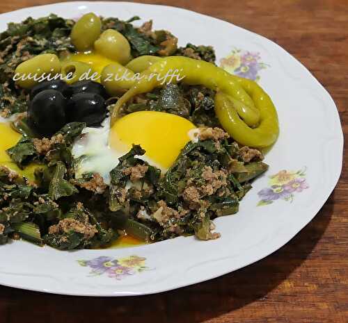 ÉPINARDS A L'AIL AUX OEUFS ET VIANDE HACHÉE ( CHTITHA SELK )