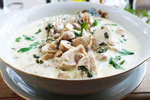 FRICASSEE DE DINDE A LA CREME ET AUX CHAMPIGNONS