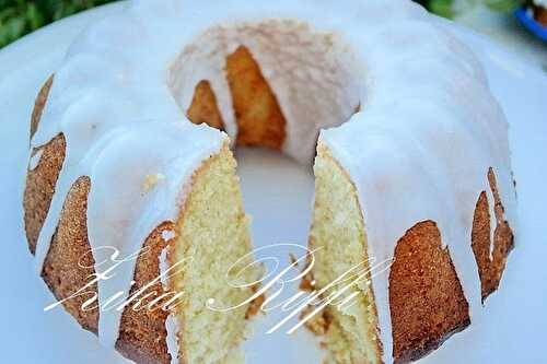 GÂTEAU BUNDT A LA VANILLE ET GLAÇAGE ROYAL AU CITRON SANS BEURRE