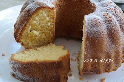 GÂTEAU BUNDT VANILLE ET FROMAGE FRAIS