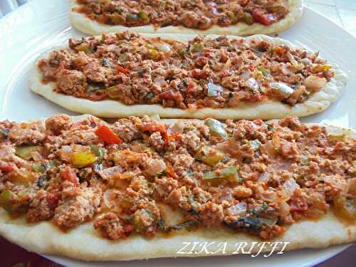 LAHMACUN-PIZZA TURQUE