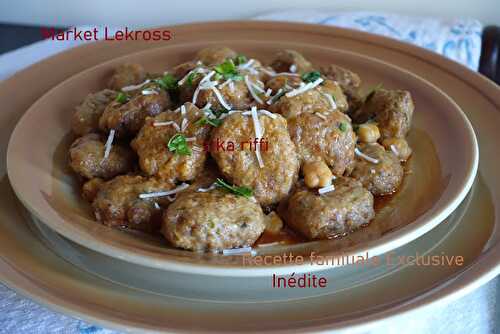 Market Lekross-Tajine-galettes viande hachée sauce au cumin