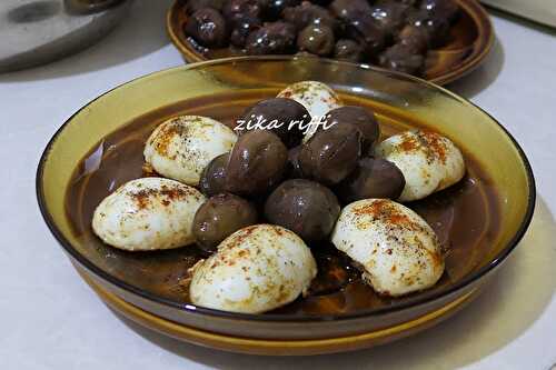 OEUFS DURS BRAISÉS A L'AIL- PAPRIKA FUMÉ ET CARVI ( AADAM TAWM W FELFEL )