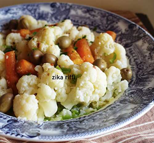 SALADE DE CHOU FLEUR COMPOSEE 