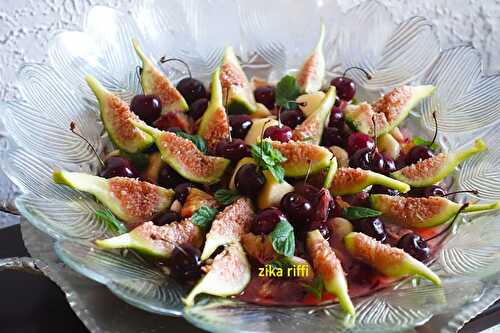 SALADE DE FRUITS-CERISES-FIGUES-POMMES-BANANES AU SIROP DE CITRON