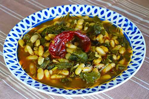 TAJINE DE HARICOTS BLANCS AUX EPINARDS ( LOUBIA B SELG OU SELK )