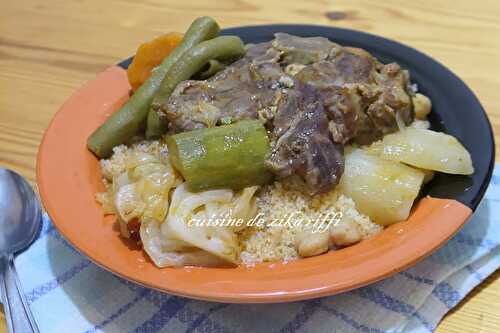 COUSCOUS A L'AGNEAU- FEVES FRAÎCHES ET LEGUMES 