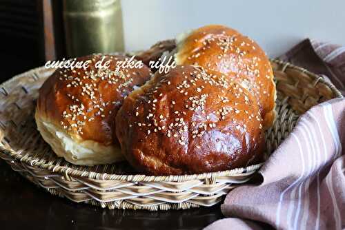 KHOBZ EDDAR KROSS BARBE A PAPA - BOULES DE PAINS BRIOCHÉS COMME DU GÂTEAU POUR RECEVOIR