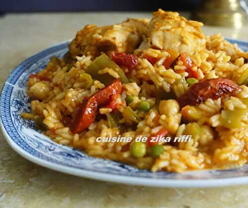 RIZ AU POULET OU À  L'AGNEAU - LÉGUMES  ET TOMATE CONFITE- CUISSON À  L' ALGERIENNE