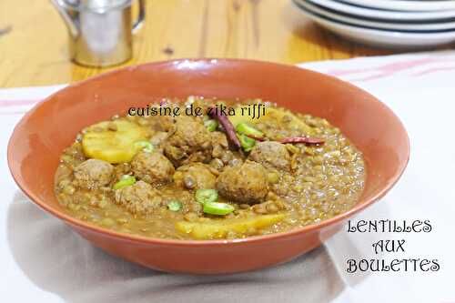 PLAT DE LENTILLES VERTES AUX BOULETTES D'AGNEAU FAÇON GRAND-MÈRE