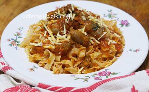 TAGLIATELLES À LA FRITA BÔNOISE AUX MERGUEZ 