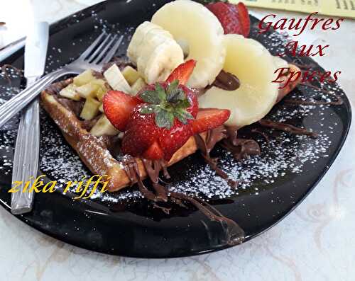 GAUFRES AUX EPICES - ANANAS - FRAISES ET CHOCOLAT