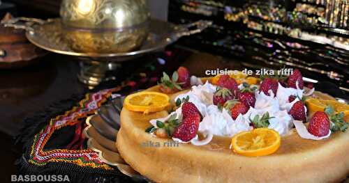 BASBOUSSA AUX AMANDES - CHANTILLY ET FRAISES EN TARTE RENVERSÉE