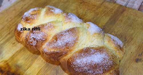 BRIOCHE TEL DU COTON À L'HUILE - ZESTE D'ORANGE ET VANILLE