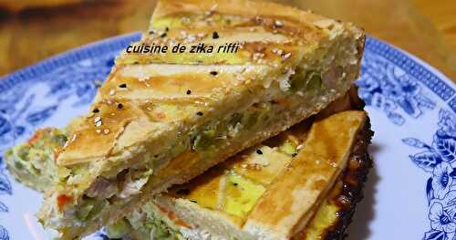 TOURTE AU POULET- OMELETTE BAVEUSE - PETITS POIS FRAIS ET PARMESAN- RECETTE PERSONNELLE