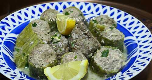 DOLMA COURGETTES OU DOLMET JRAYWET- COURGETTES FARCIES À LA VIANDE HACHÉE EN SAUCE BLANCHE