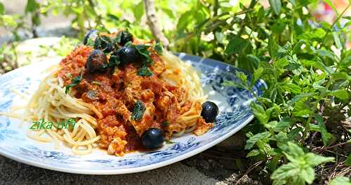 SPAGHETTIS À LA PUTTANESCA DE MAMAN