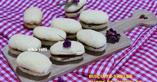 BISCUITS - PETITS FOURS AU SUCRE ET CHOCOLAT- FAÇON LANGUES DE CHAT