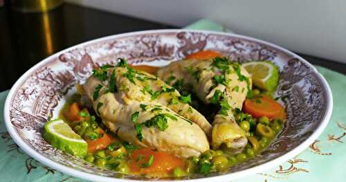 TAJINE DE POULET AUX PETITS POIS VERTS ET CAROTTES À L'ALGÉRIENNE - SAUCE AU CITRON ET SAFRAN 