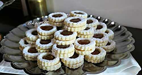 SABLÉS FONDANTS PUR BEURRE - PÂTE AUX AMANDES - CARAMEL BEURRE SALÉ- PETIT DÉJEUNER DE L'AÏD