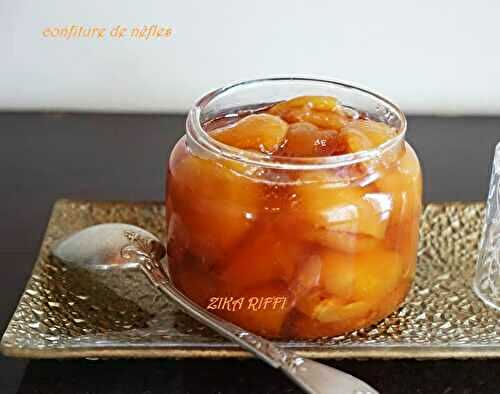 CONFITURE DE NÈFLES  À LA VANILLE